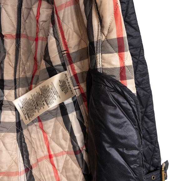 Burberry Black Trench Coat with Quilted Design and Detachable Hood - Picture 6 of 9